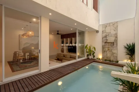 3 bedrooms Villa in Ungasan, Badung, Indonesia No. 12102
