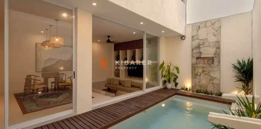 3 bedrooms Villa in Ungasan, Badung, Indonesia No. 12102