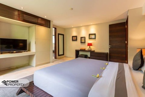 4 bedrooms Villa in Seminyak, Badung,  No. 338 13