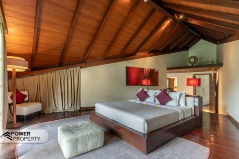 4 bedrooms Villa in Seminyak, Badung,  No. 338 8