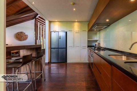 4 bedrooms Villa in Seminyak, Badung,  No. 338 18