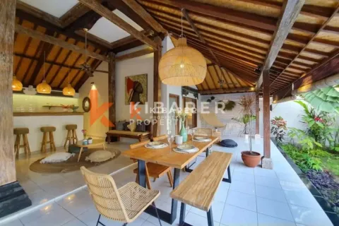 2 bedrooms Villa in Kerobokan, Badung, Indonesia No. 12412 2