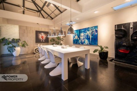 4 bedrooms Villa in South Denpasar, Denpasar,  No. 9122 10