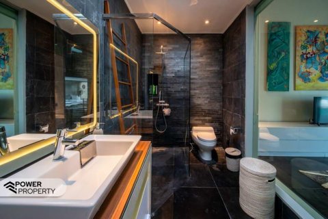 4 bedrooms Villa in South Denpasar, Denpasar,  No. 9122 23