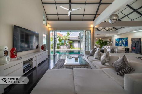 4 bedrooms Villa in South Denpasar, Denpasar,  No. 9122 18