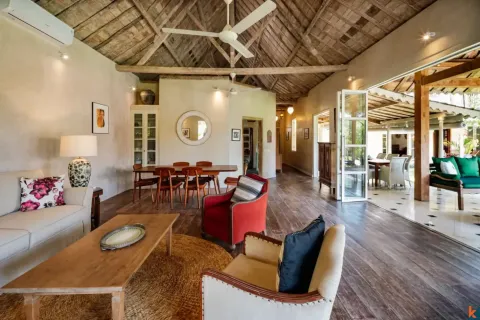 4 bedrooms Villa in Badung, Indonesia No. 10415 5
