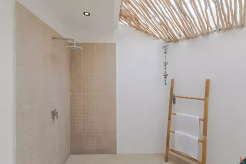 Вилла с 3 спальнями в Легиан, Kuta, Бадунг, Индонезия № 10115 23
