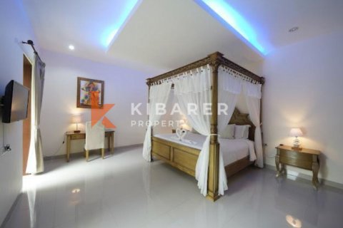 4 bedrooms Villa in Nusa Dua, Badung, Indonesia No. 12408 16