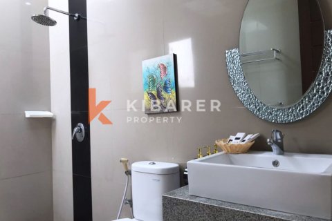 4 bedrooms Villa in Nusa Dua, Badung, Indonesia No. 12408 21