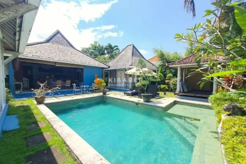 3 bedrooms Villa in Canggu, Badung, Indonesia No. 12603 3