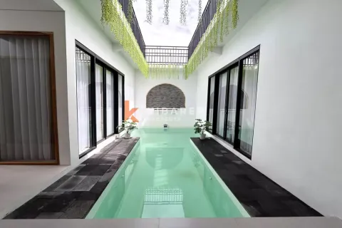 3 bedrooms Villa in Mengwi, Badung, Indonesia No. 12409 2