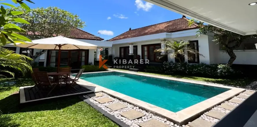 3 bedrooms Villa in Badung, Indonesia No. 12119