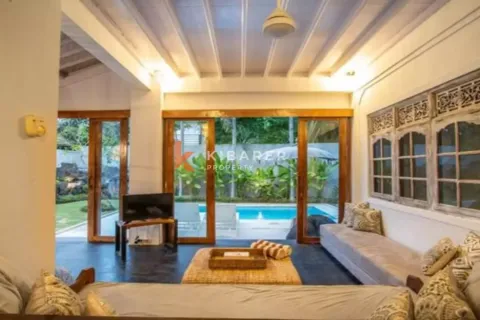 3 bedrooms Villa in Seminyak, Badung, Indonesia No. 12123 6