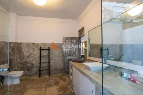 3 bedrooms Villa in Seminyak, Badung, Indonesia No. 12123 16