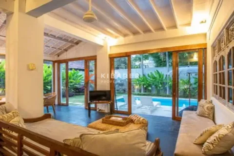 3 bedrooms Villa in Seminyak, Badung, Indonesia No. 12123 7