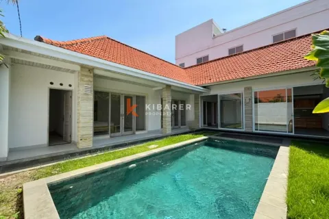 3 bedrooms Villa in Tibubeneng, Badung, Indonesia No. 12121