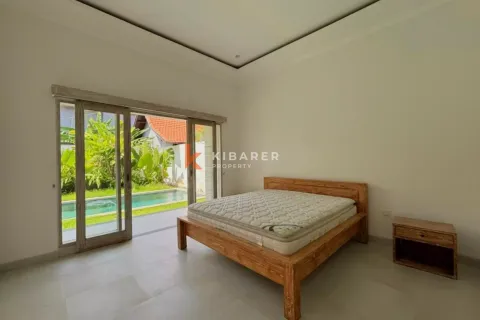 3 bedrooms Villa in Tibubeneng, Badung, Indonesia No. 12121 11