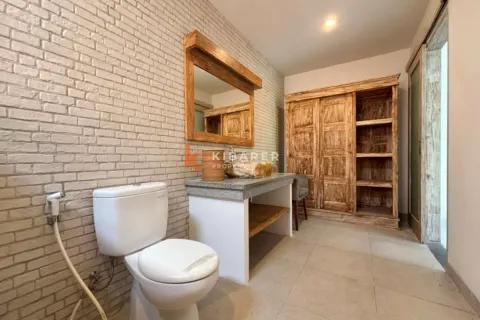 3 bedrooms Villa in Tibubeneng, Badung, Indonesia No. 12121 14