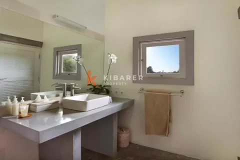 3 bedrooms Villa in Seminyak, Badung, Indonesia No. 12120 7