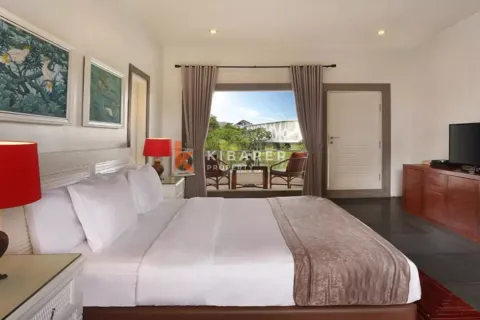 3 bedrooms Villa in Seminyak, Badung, Indonesia No. 12120 8