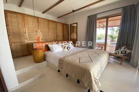 4 bedrooms Villa in Kuta, Badung, Indonesia No. 11826 8