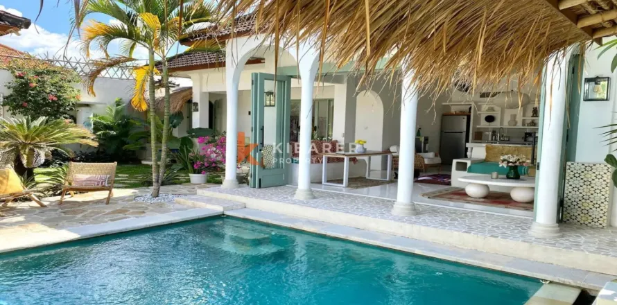 3 bedrooms Villa in Tibubeneng, Badung, Indonesia No. 11817