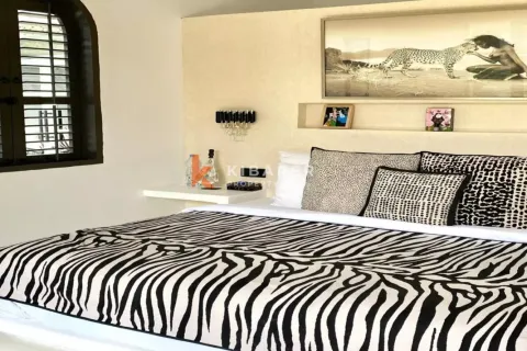 3 bedrooms Villa in Tibubeneng, Badung, Indonesia No. 11817 10