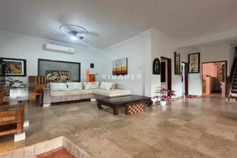3 bedrooms Villa in Badung, Indonesia No. 11820 27