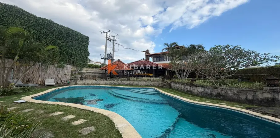 3 bedrooms Villa in Badung, Indonesia No. 11820
