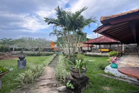 3 bedrooms Villa in Badung, Indonesia No. 11820 3