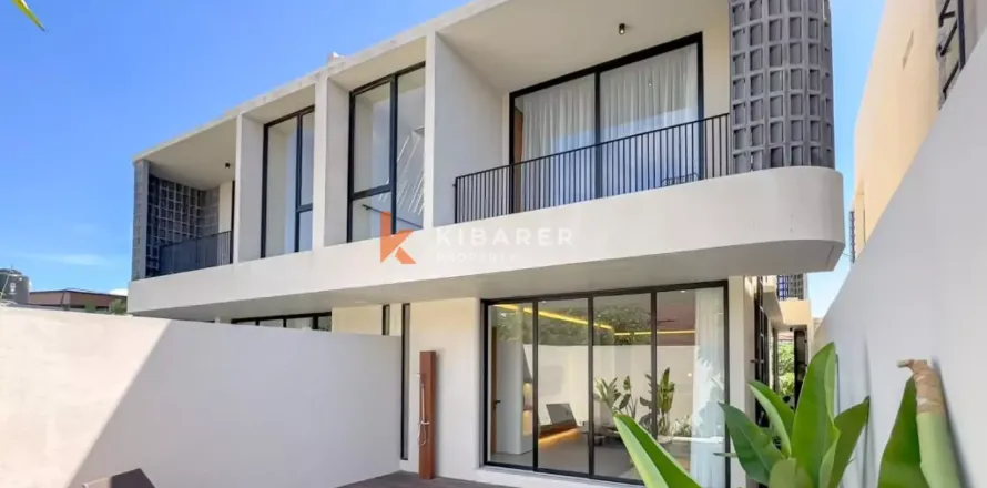 2 bedrooms Villa in Badung, Indonesia No. 11816