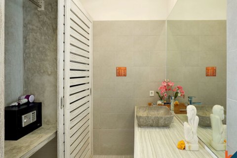 Вилла с 12 спальнями в Легиан, Kuta, Бадунг, Индонезия № 13249 21