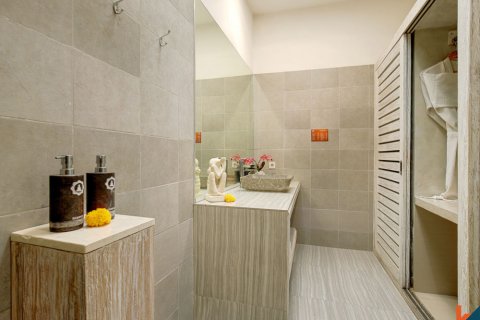 Вилла с 12 спальнями в Легиан, Kuta, Бадунг, Индонезия № 13249 20
