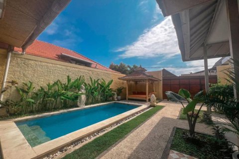 2 bedrooms Villa in South Denpasar, Denpasar,  No. 9101 1