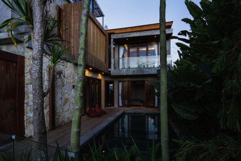 4 bedrooms Villa in Denpasar,  No. 9077 14