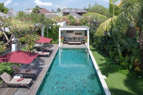 5 bedrooms Villa in Seminyak, Badung, No. 801 1