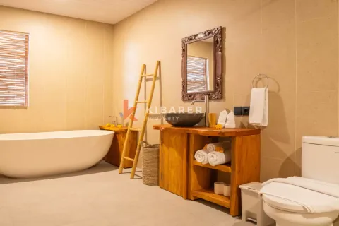 2 bedrooms Villa in Tumbak Bayuh, Mengwi, Badung, Indonesia No. 12478 27