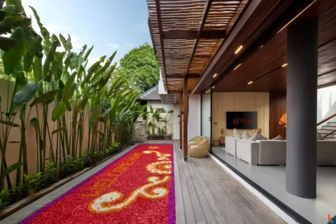4 bedrooms Villa in Tibubeneng, Badung, Indonesia No. 10672 29