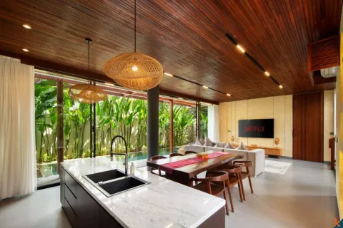 4 bedrooms Villa in Tibubeneng, Badung, Indonesia No. 10672 3
