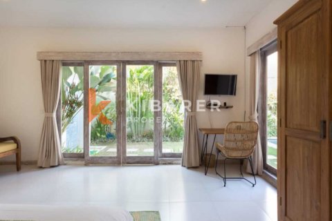 2 bedrooms Villa in Tibubeneng, Badung, Indonesia No. 12092 11