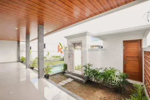 2 bedrooms Villa in Tibubeneng, Badung, Indonesia No. 12097 6