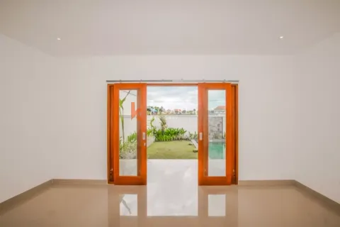 2 bedrooms Villa in Tibubeneng, Badung, Indonesia No. 12097 4