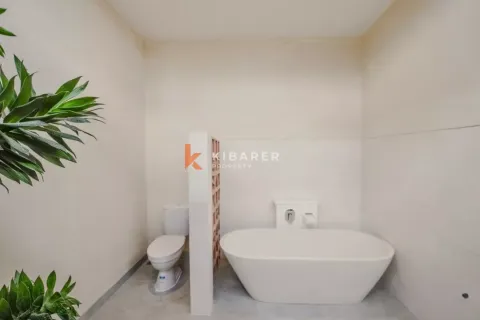 2 bedrooms Villa in Tibubeneng, Badung, Indonesia No. 12097 5