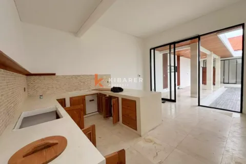 3 bedrooms Villa in Badung, Indonesia No. 12091 4