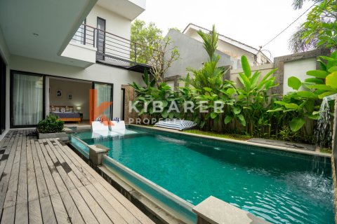3 bedrooms Villa in Kuta, Badung, Indonesia No. 12095 4