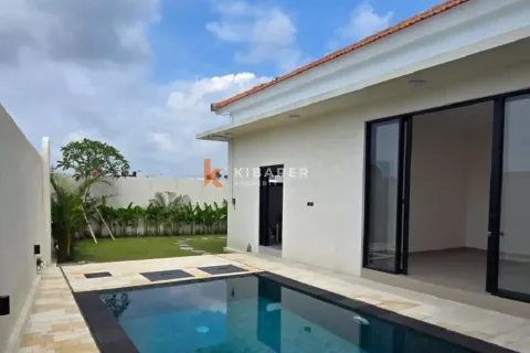 3 bedrooms Villa in Denpasar, Indonesia No. 12209