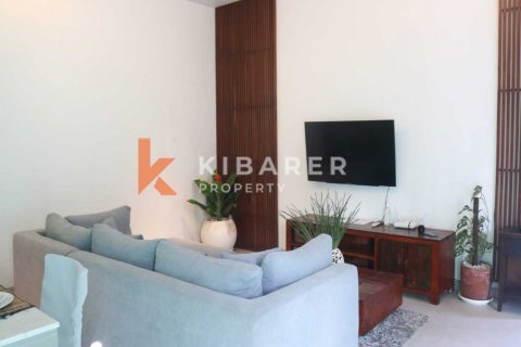 2 bedrooms Villa in Kerobokan, Badung, Indonesia No. 12930 4
