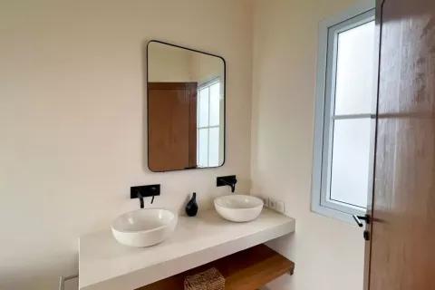 2 bedrooms Villa in Pererenan, Mengwi, Badung, Indonesia No. 10592 11