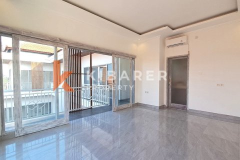 3 bedrooms Villa in Canggu, Badung, Indonesia No. 11726 12