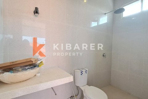 3 bedrooms Villa in Canggu, Badung, Indonesia No. 11726 8